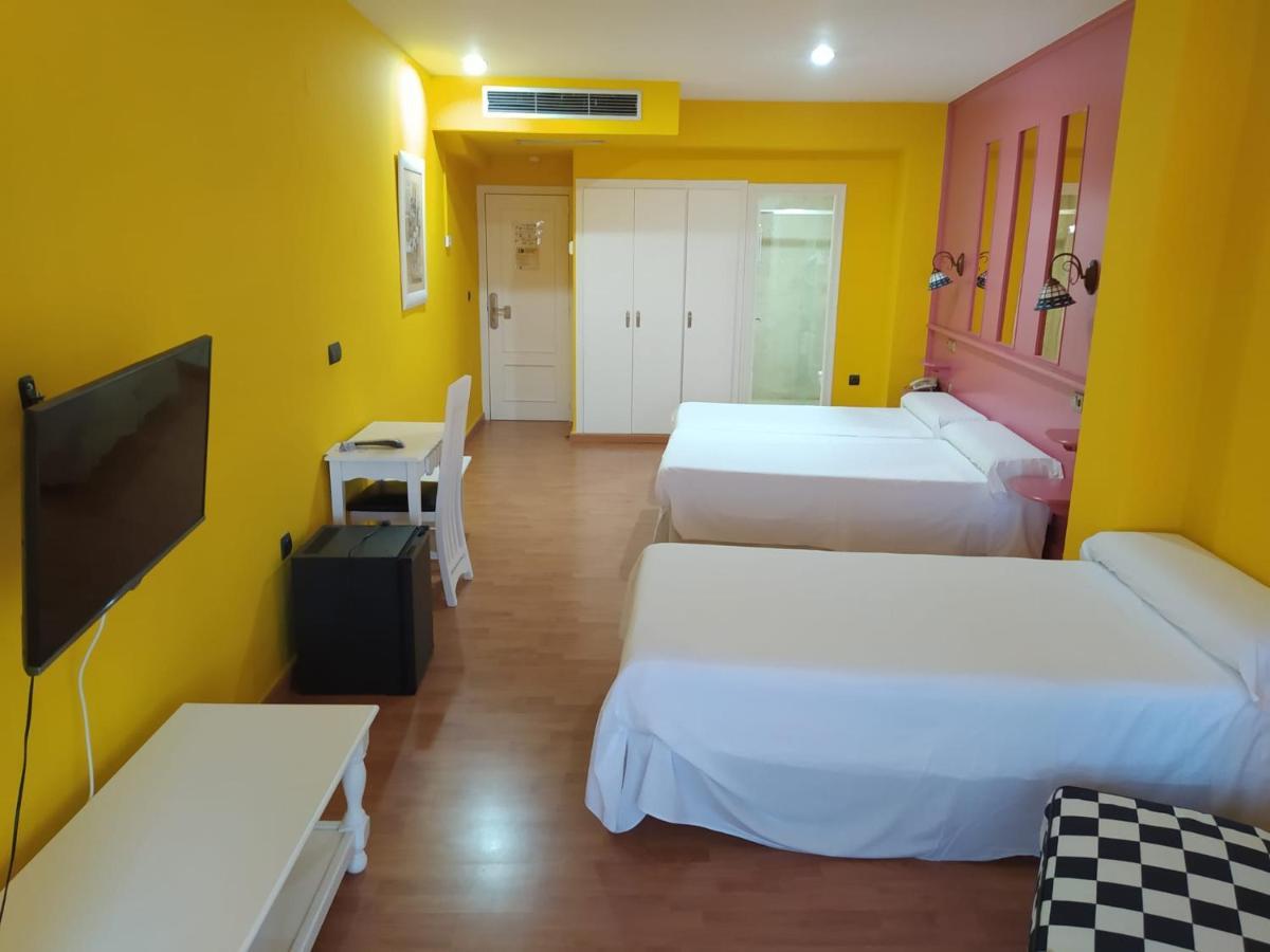 Hotel Aro'S Casas-Ibáñez Esterno foto