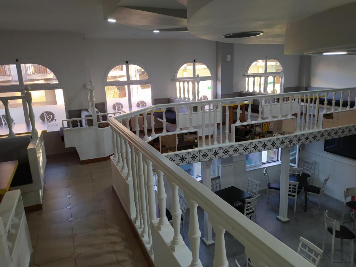 Hotel Aro'S Casas-Ibáñez Esterno foto